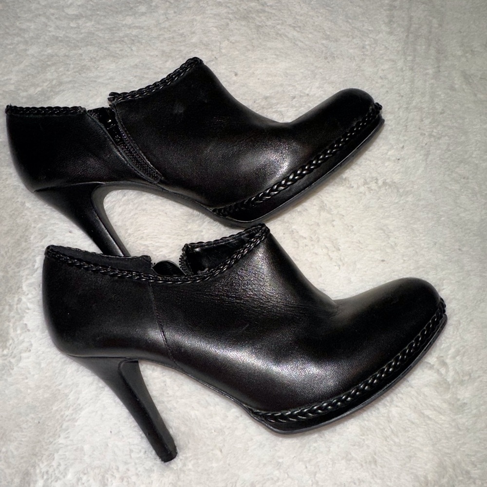 Antonio Milani Dante Black Booties
